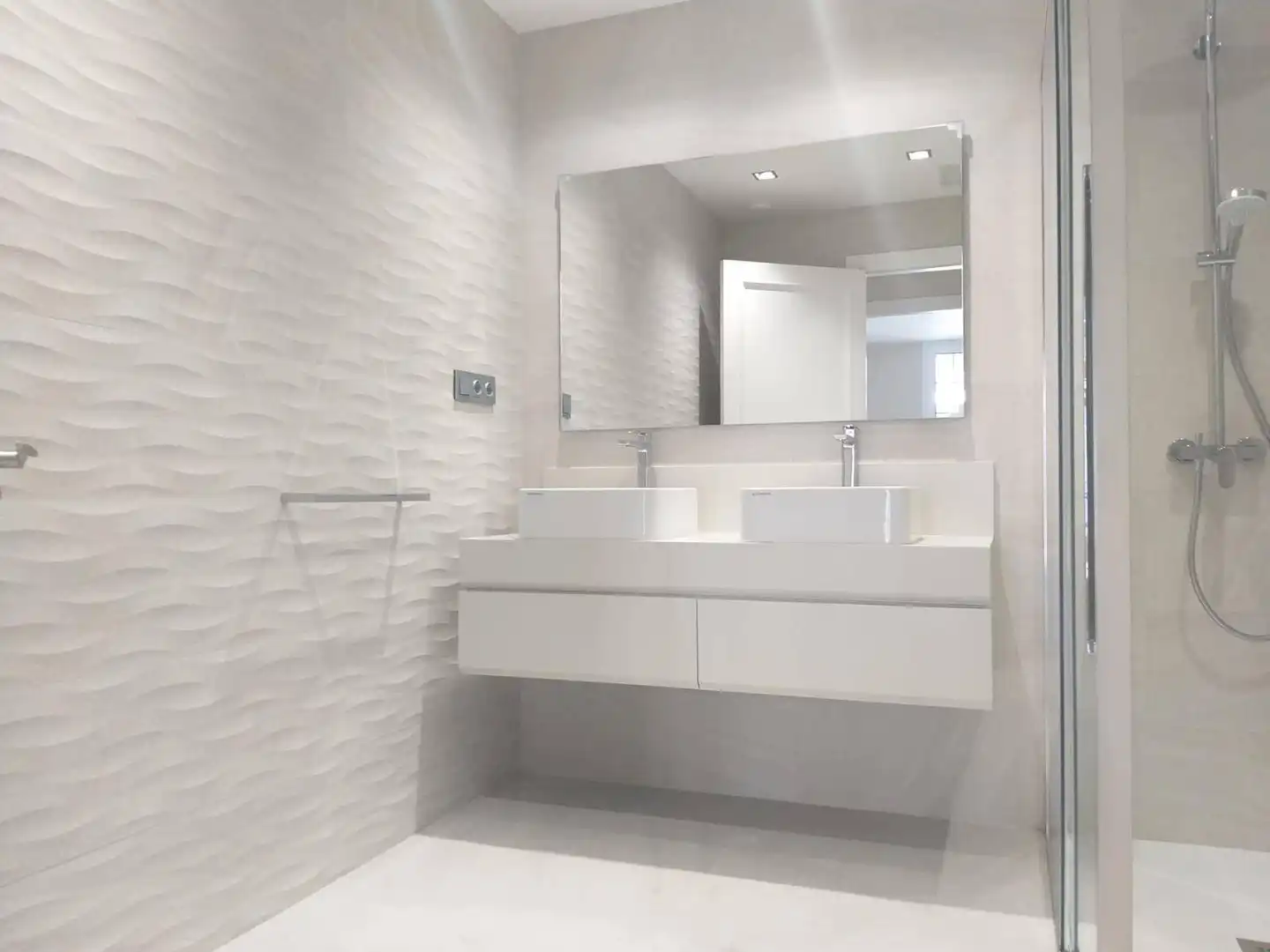 Baño de Piso en venta en Las Palmas de Gran Canaria con Aire acondicionado
