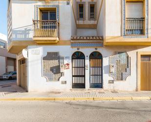 Vista exterior de Casa adosada en venda en El Ejido