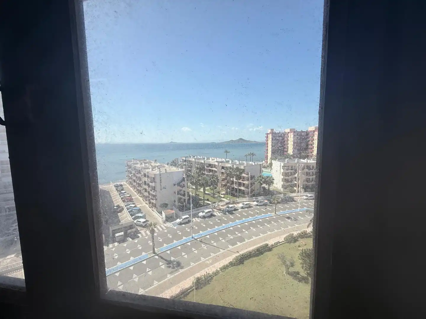 Habitación de Apartamento en venta en La Manga del Mar Menor con Terraza, Amueblado y Horno