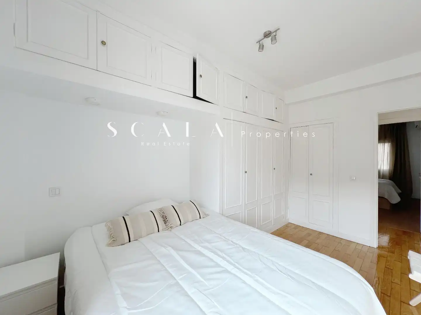 Habitación de Piso de alquiler en Madrid con Aire acondicionado, Calefacción y Amueblado