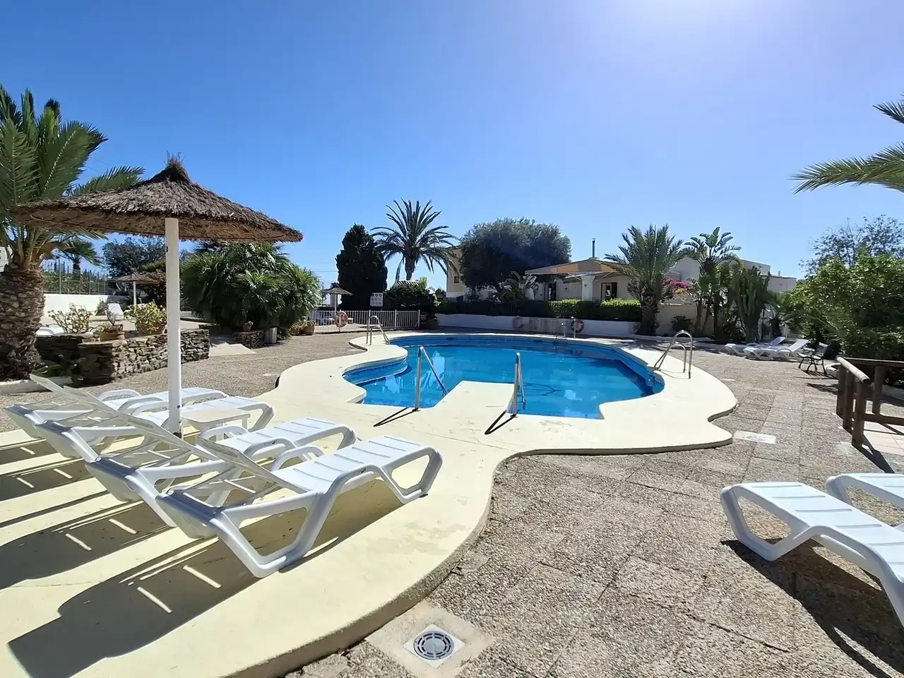 Piscina de Apartament en venda en Mojácar amb Aire condicionat, Terrassa i Piscina