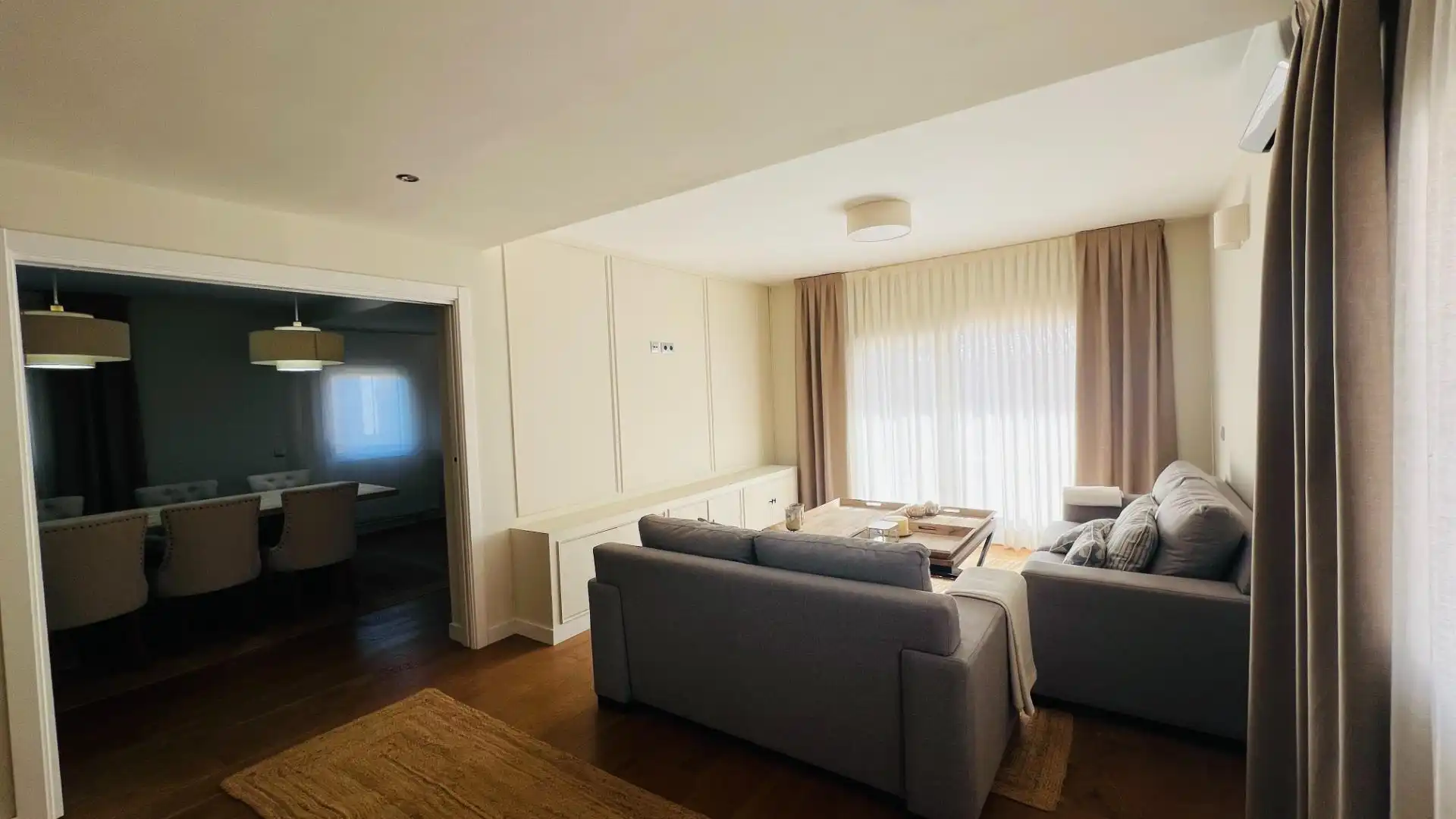 Living room of Houses for sale in Cambrils  with Air Conditioner, Private garden and Parquet flooring