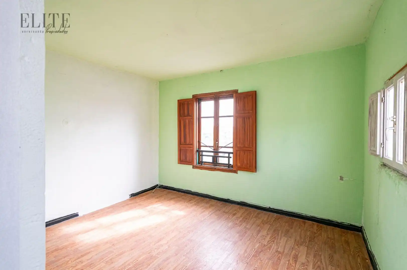 Habitación de Casa o chalet en venta en Santa Cruz de Bezana con Terraza y Trastero