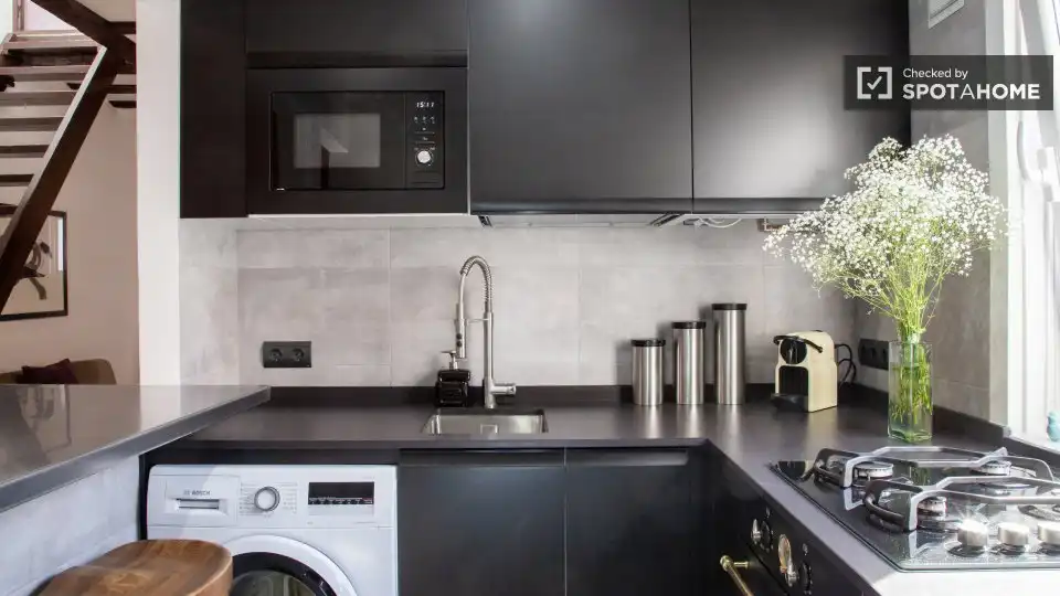 Flat with terrace to rent in Centro, imagen 3
