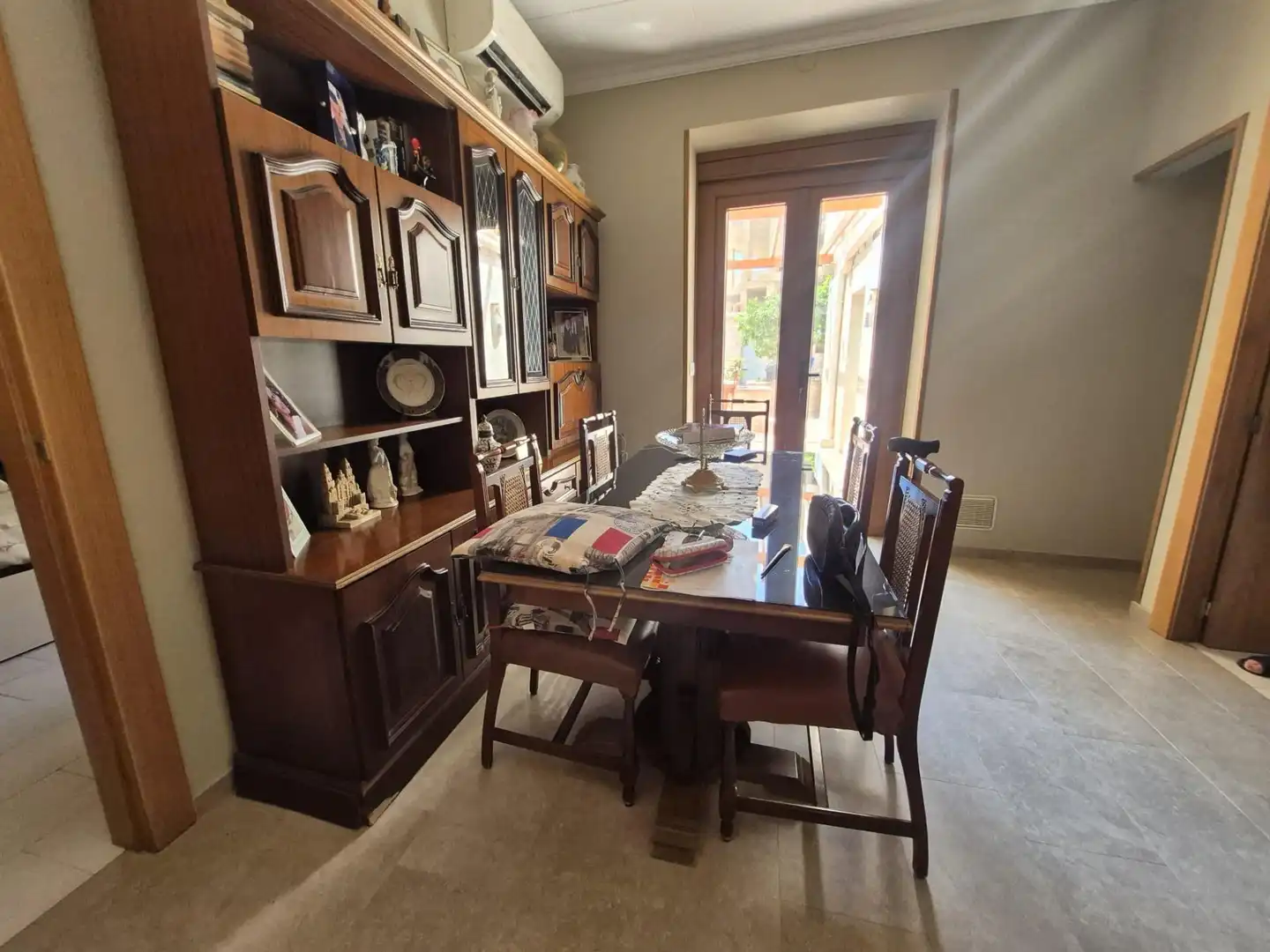 Terraced house with garden for sale in Casco Antiguo, imagen 2