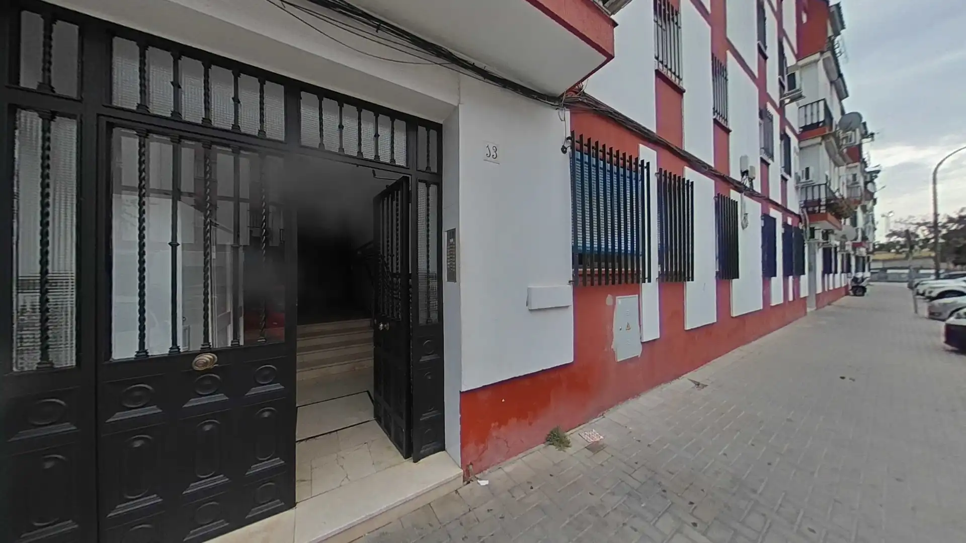 Vista exterior de Piso en venta en Este - Alcosa- Torreblanca