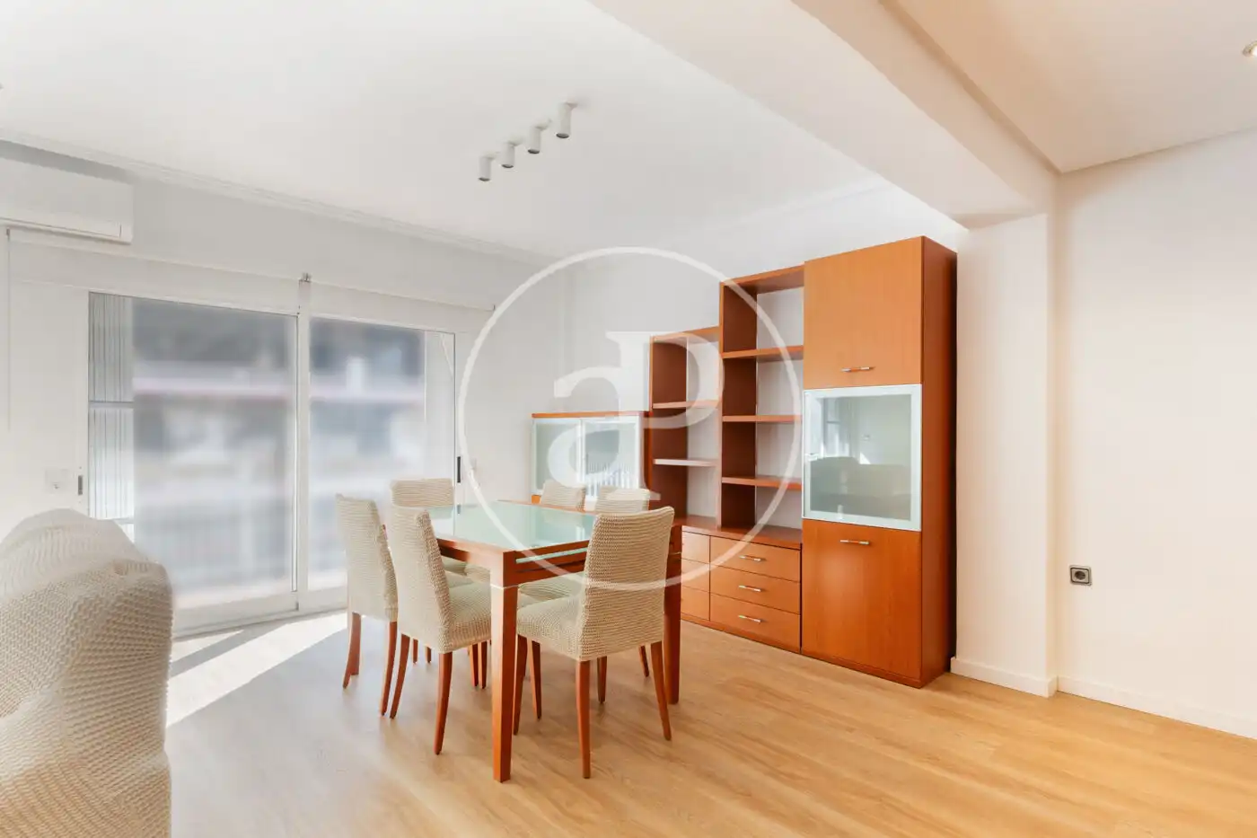 Comedor de Piso en venta en Valencia con Aire acondicionado, Calefacción y Balcón