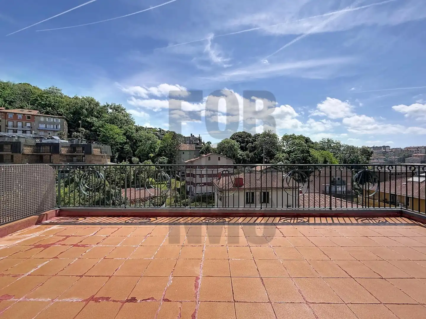 Habitatge amb terrassa en venda a Calle RODIL