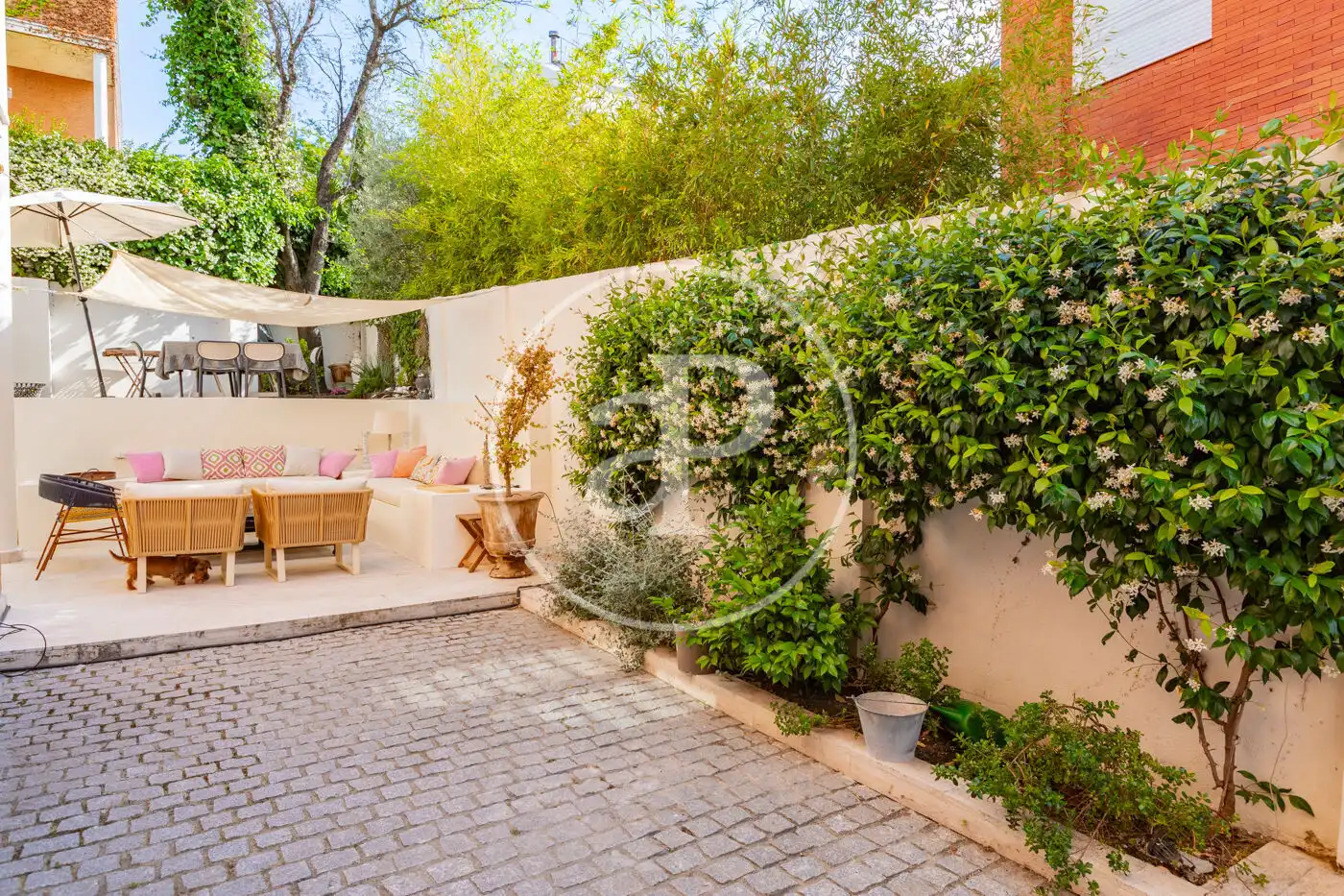 Terraza de Casa adosada en venta en Madrid con Aire acondicionado, Calefacción y Jardín privado