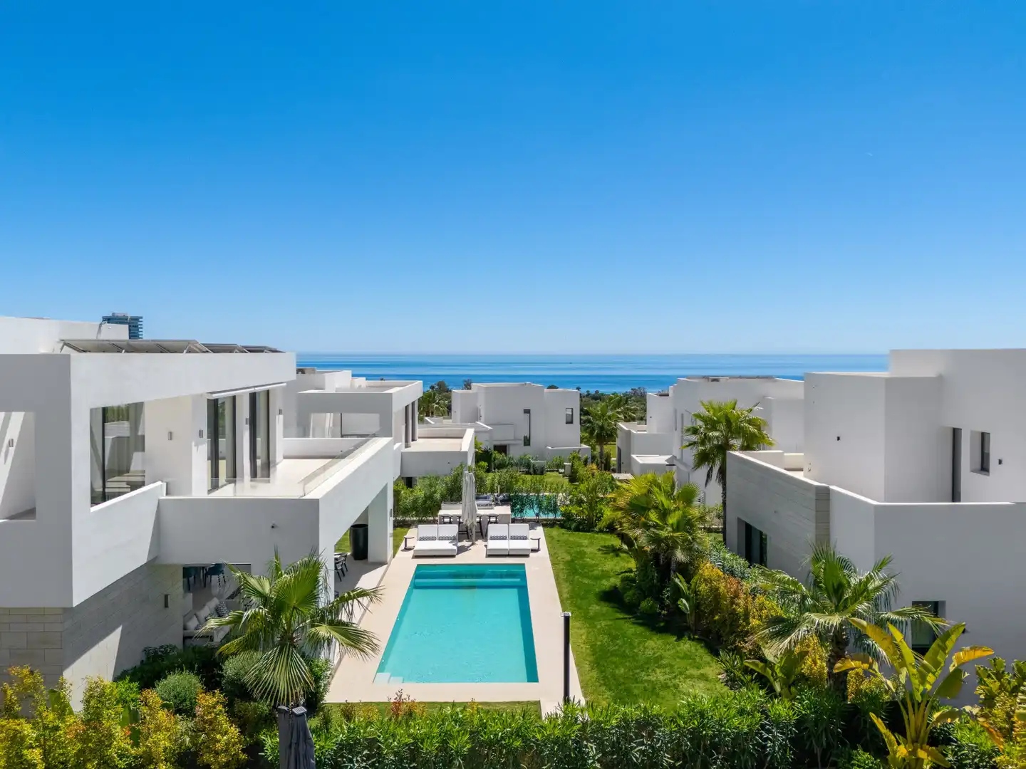 Vista exterior de Casa o xalet en venda en Rïo Real - Los Monteros
