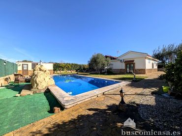 Casa con piscina en venta en Diseminado Huertos San Roque