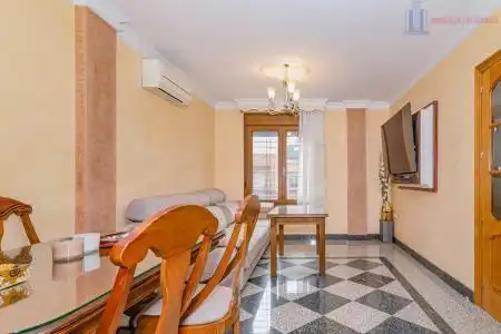 Casa amb piscina en venda a SAGITARIO 1, imagen 11