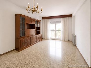 Piso con ascensor en venta en Centro