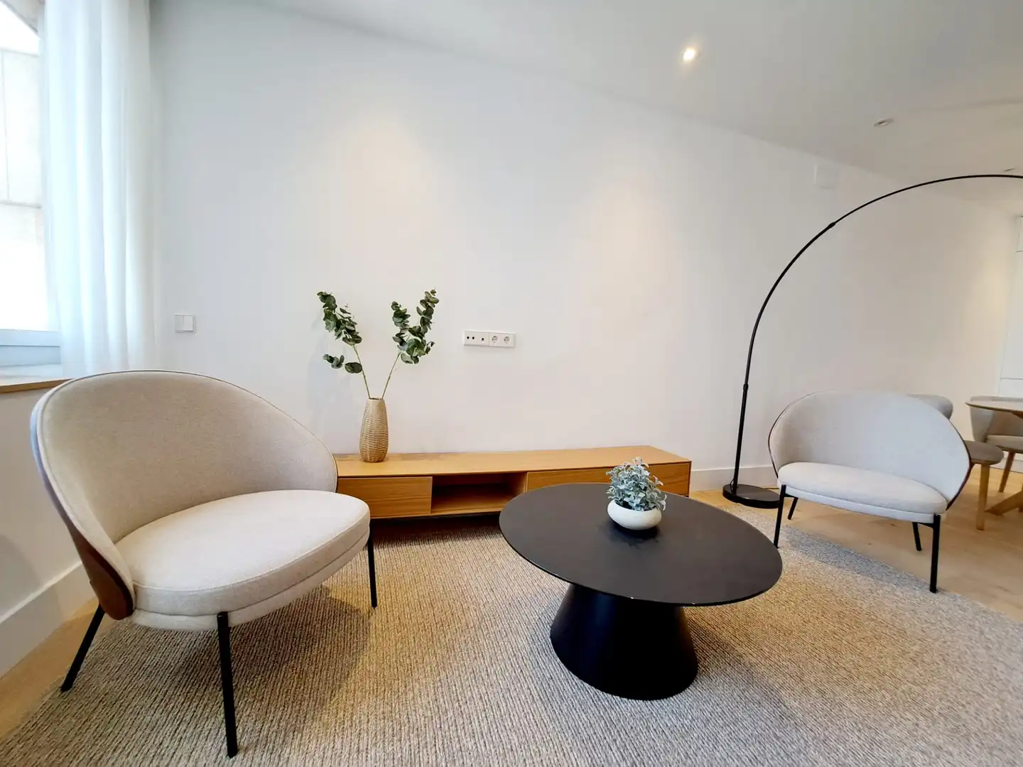 Sala d'estar de Pis en venda en Madrid amb Aire condicionat, Calefacció i Moblat