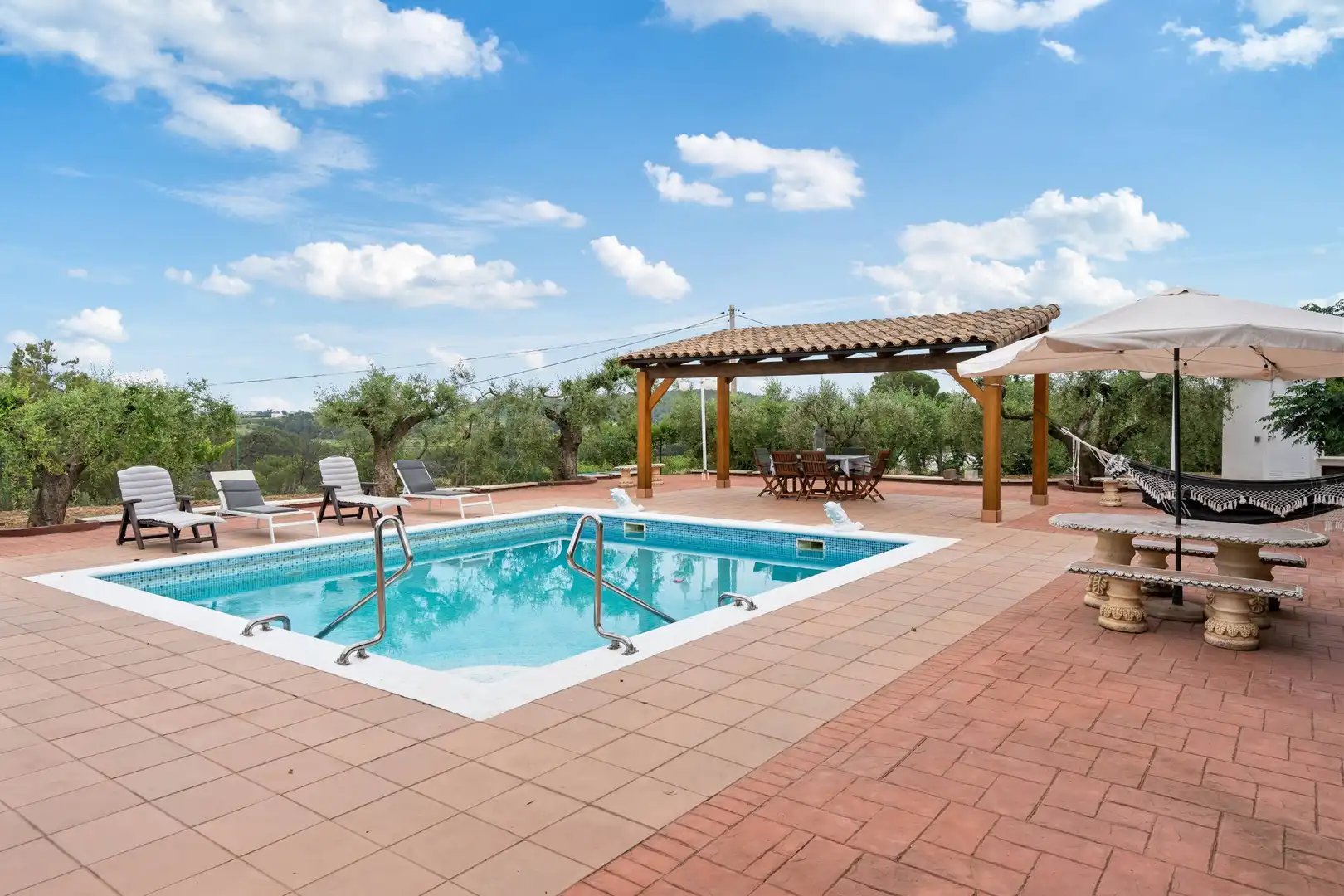 Casa rústica amb piscina en venda a Carrer de la Serra de Dalt 15, imagen 4