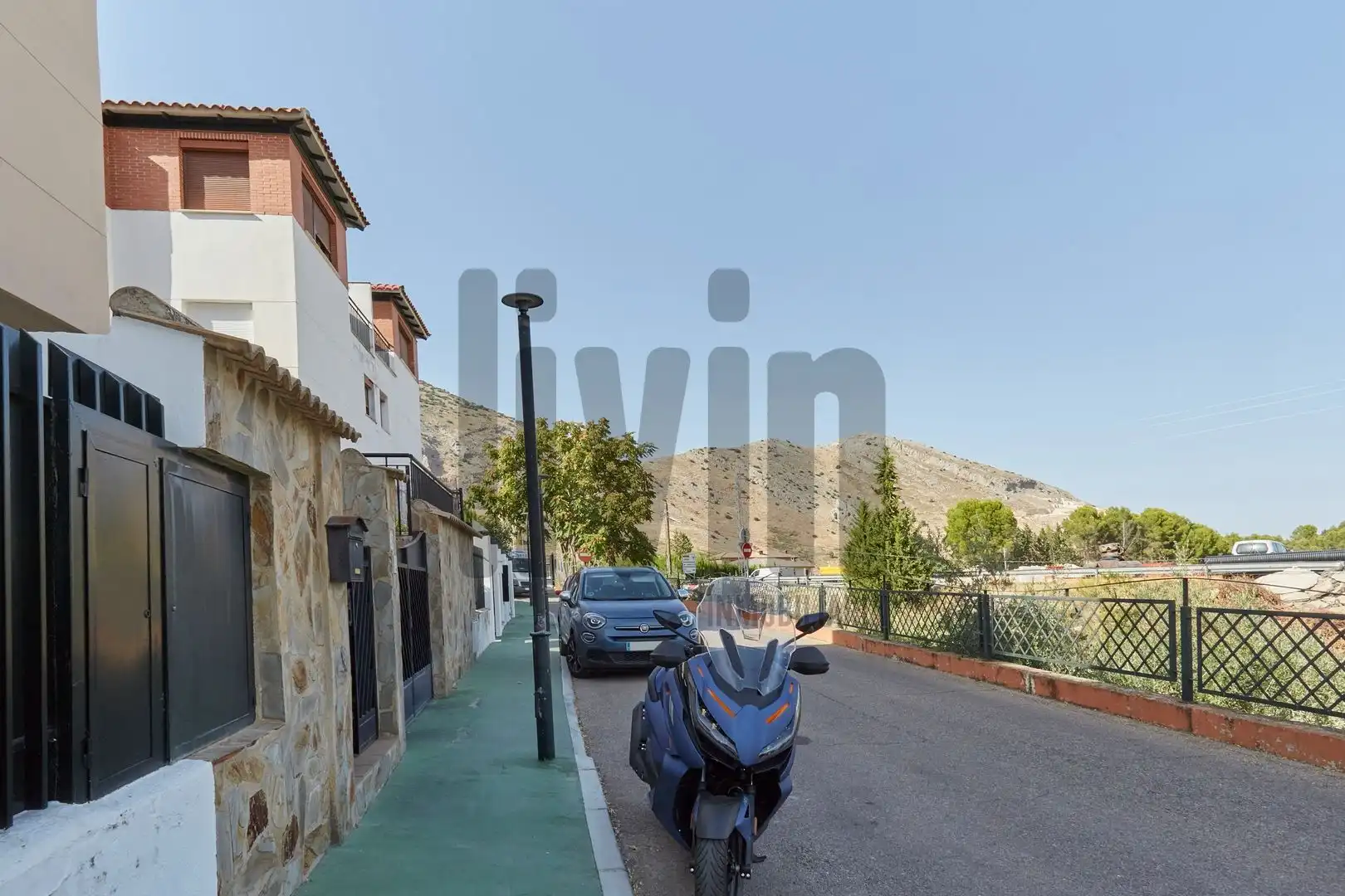 Exterior view of Houses for sale in Jaén  with Air Conditioner, Heating and Terrace