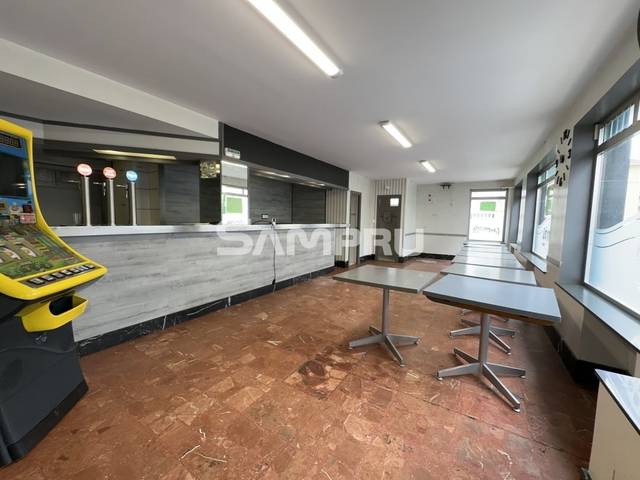 Local comercial en Venta en Eskoriatza