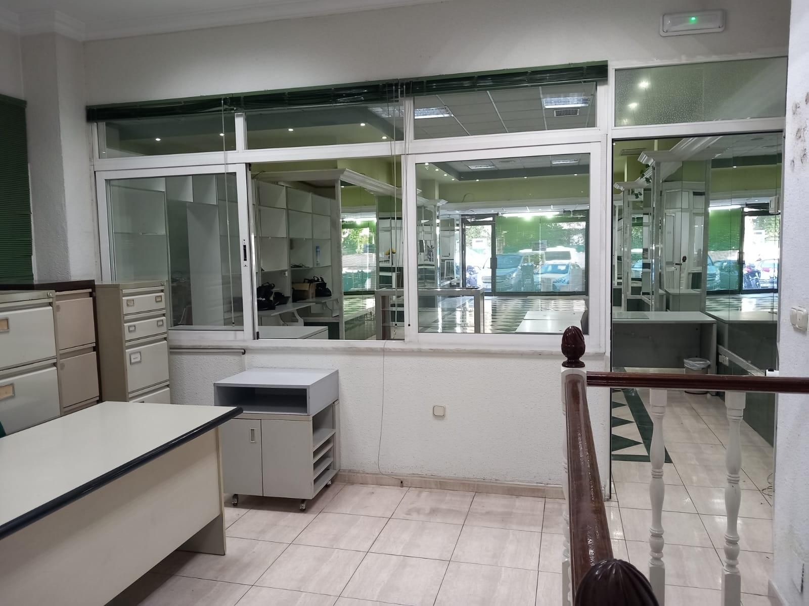 Premises to rent in Málaga Capital  with Air Conditioner and Furnished