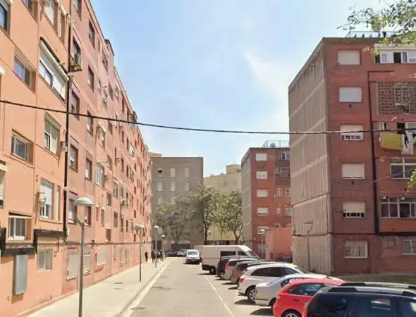 Außenansicht von Wohnungen zum Verkauf in Santa Perpètua de Mogoda mit Balkon