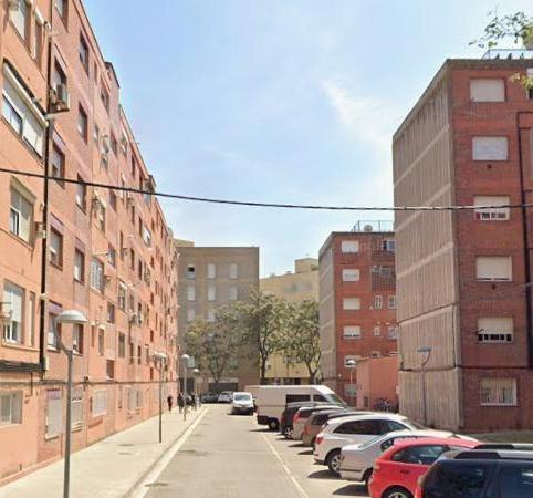 Foto 2 de Apartament en venda a Carrer Roger de Lluria, Santa Perpètua de Mogoda, Barcelona