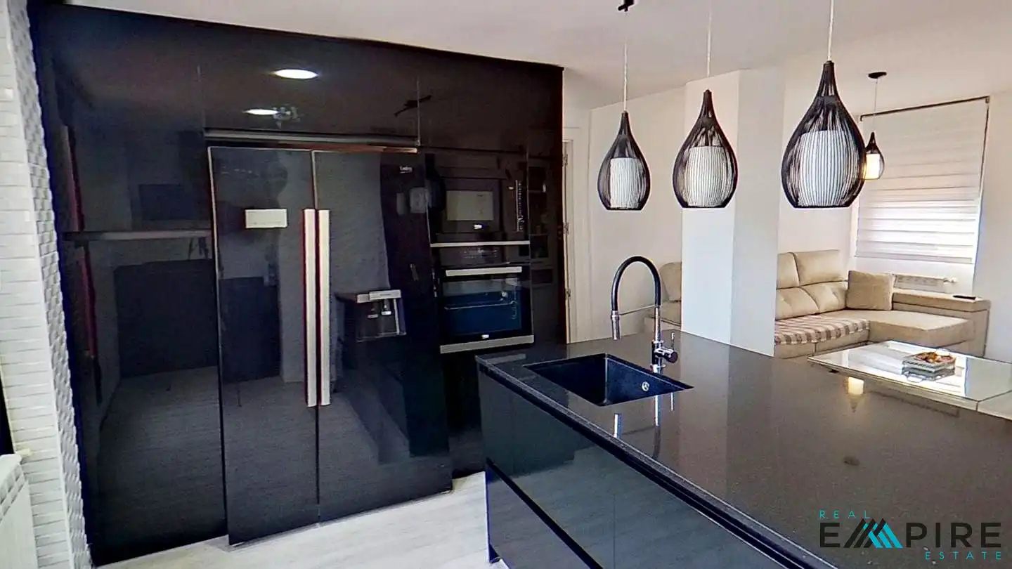 Cocina de Ático en venta en Illescas con Aire acondicionado, Calefacción y Jardín privado
