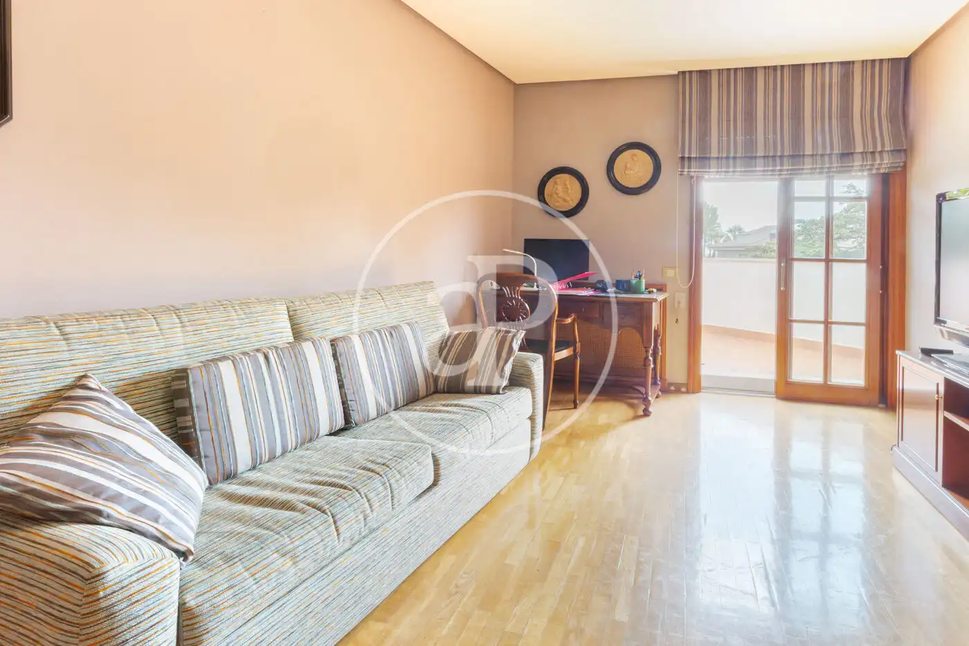 Sala de estar de Casa o chalet en venta en Paterna con Aire acondicionado, Calefacción y Jardín privado