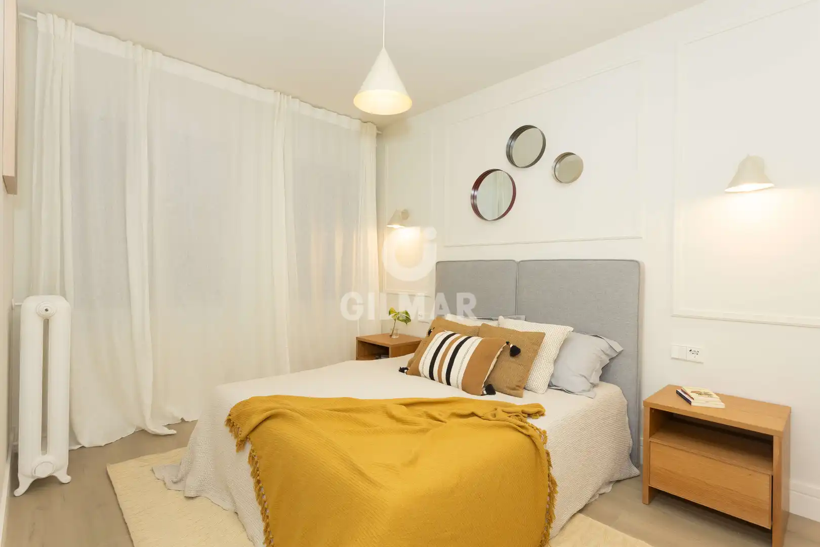 Bedroom of Flat for sale in Madrid  with Heating, Private garden and Storage room