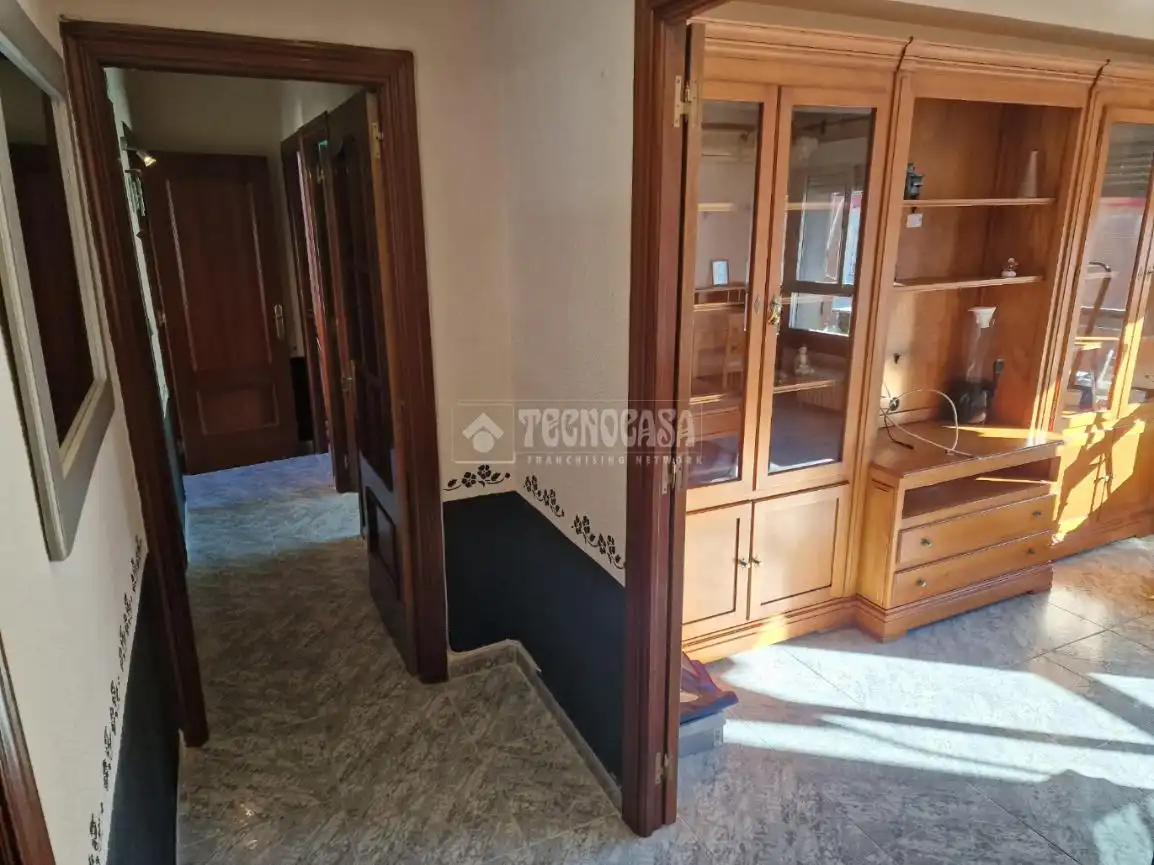 Piso en venta en Alcalá de Henares con Amueblado