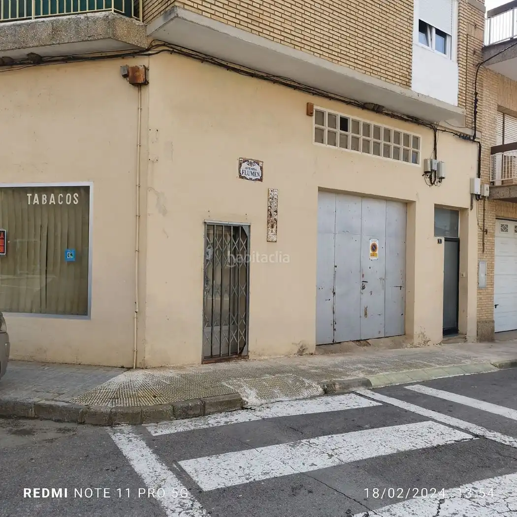 Local comercial en venda a Avenida Flumen 1, imagen 2