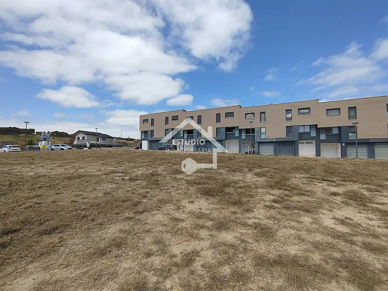 Residencial en venda en Viana