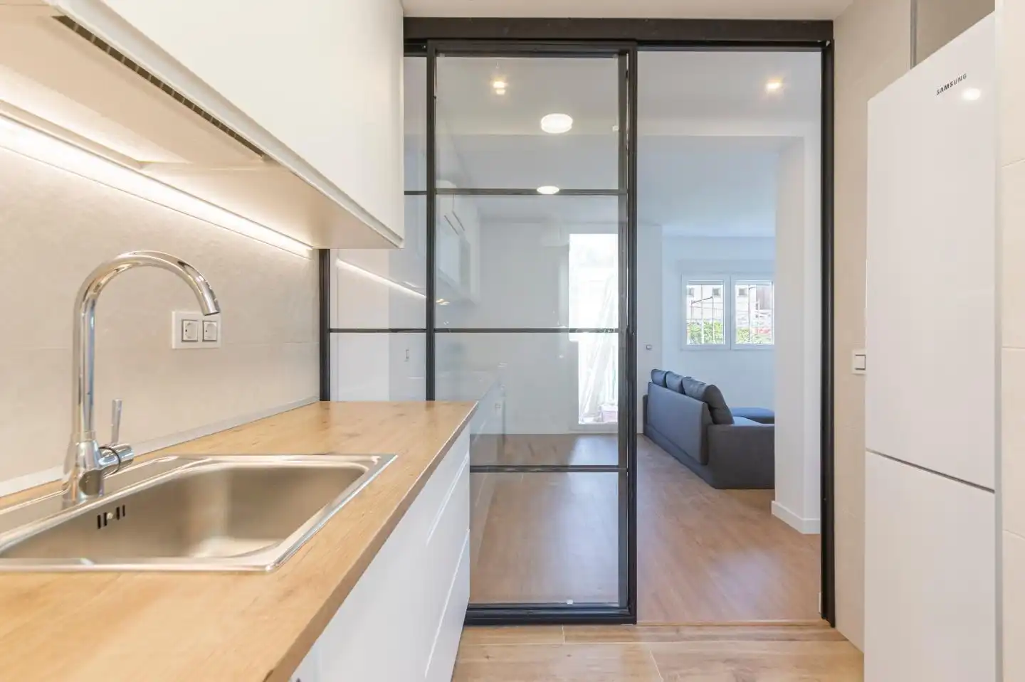 Cocina de Piso en venta en Madrid con Amueblado