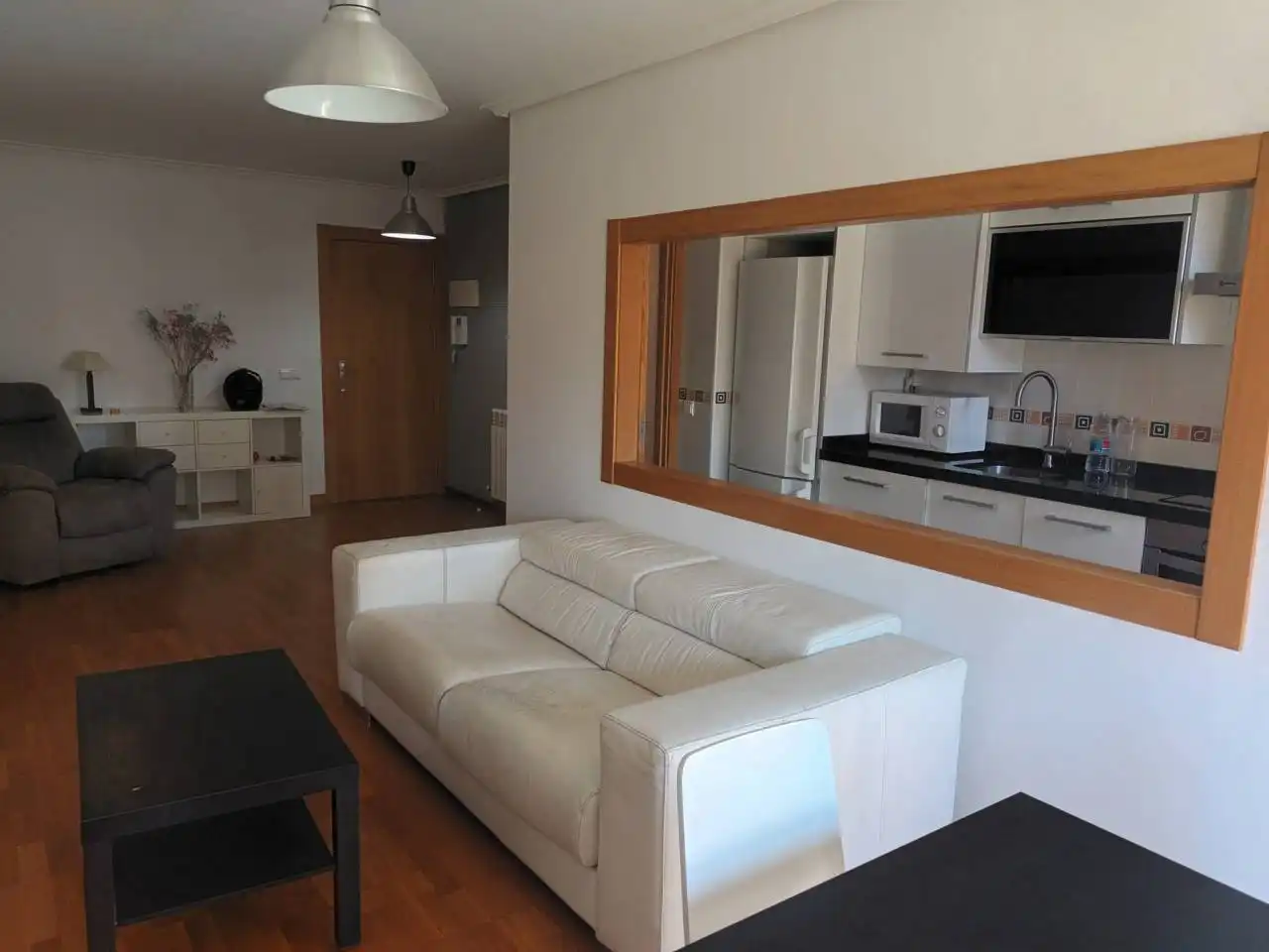 Sala de estar de Piso en venta en  Logroño con Calefacción, Parquet y Trastero