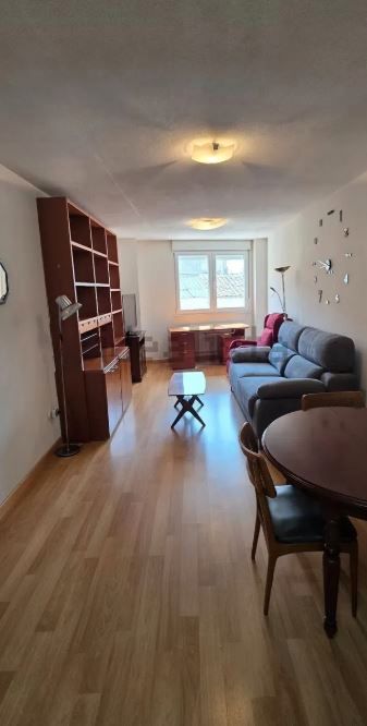 Sala d'estar de Apartament en venda en Castellanos de Moriscos amb Calefacció i Moblat