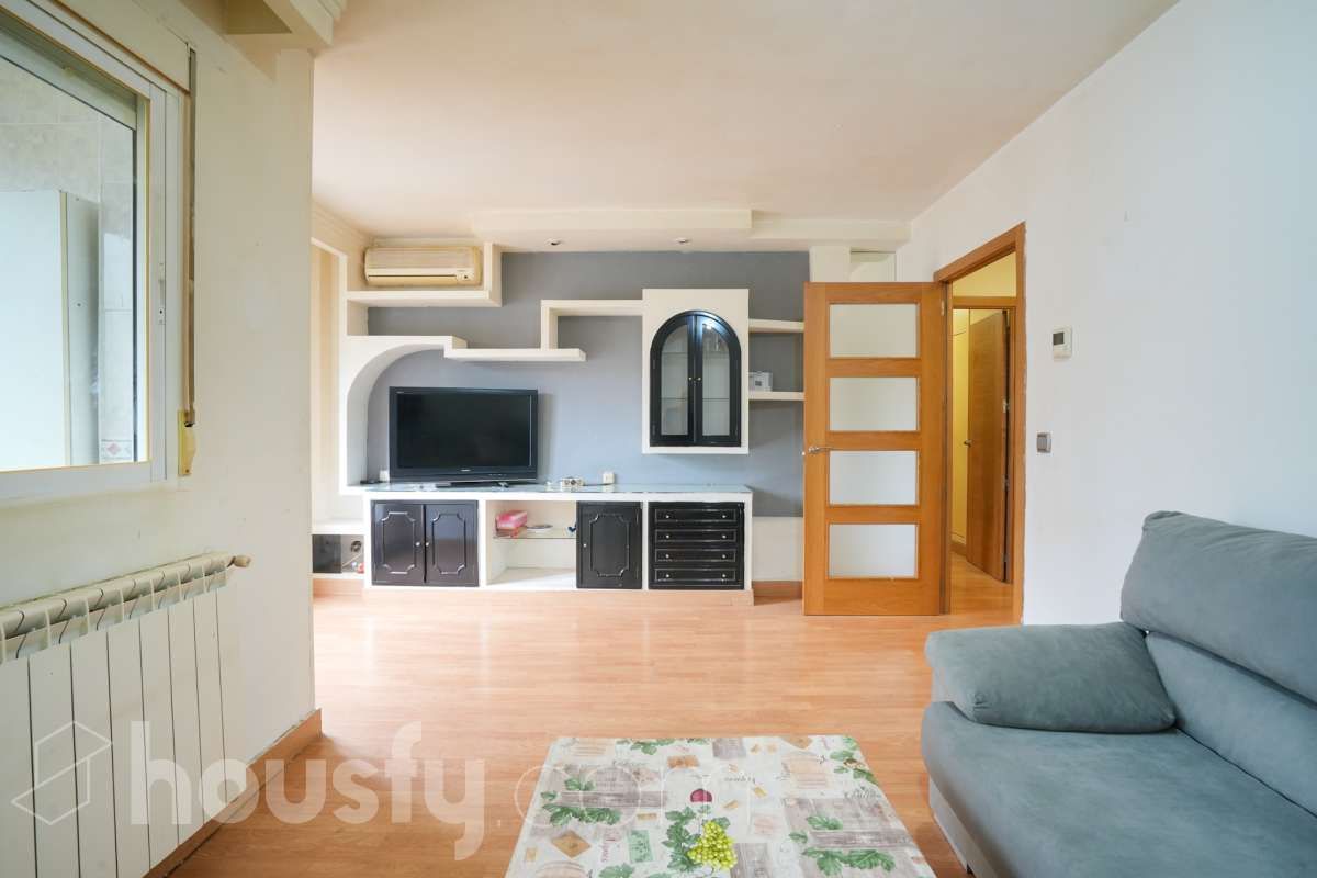 Flat for sale in Plaza Promesas, Orcasitas