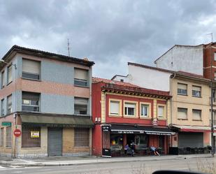 Exterior view of House or chalet for sale in Avilés