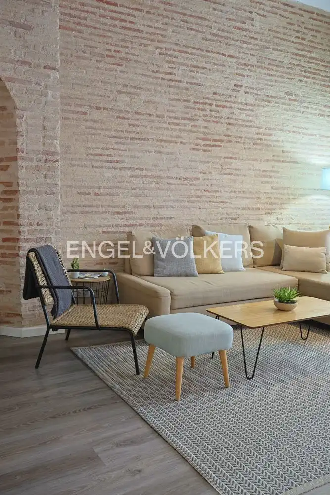 Living room of Flat for rent in Valencia  with Air Conditioner, Heating and Parquet flooring