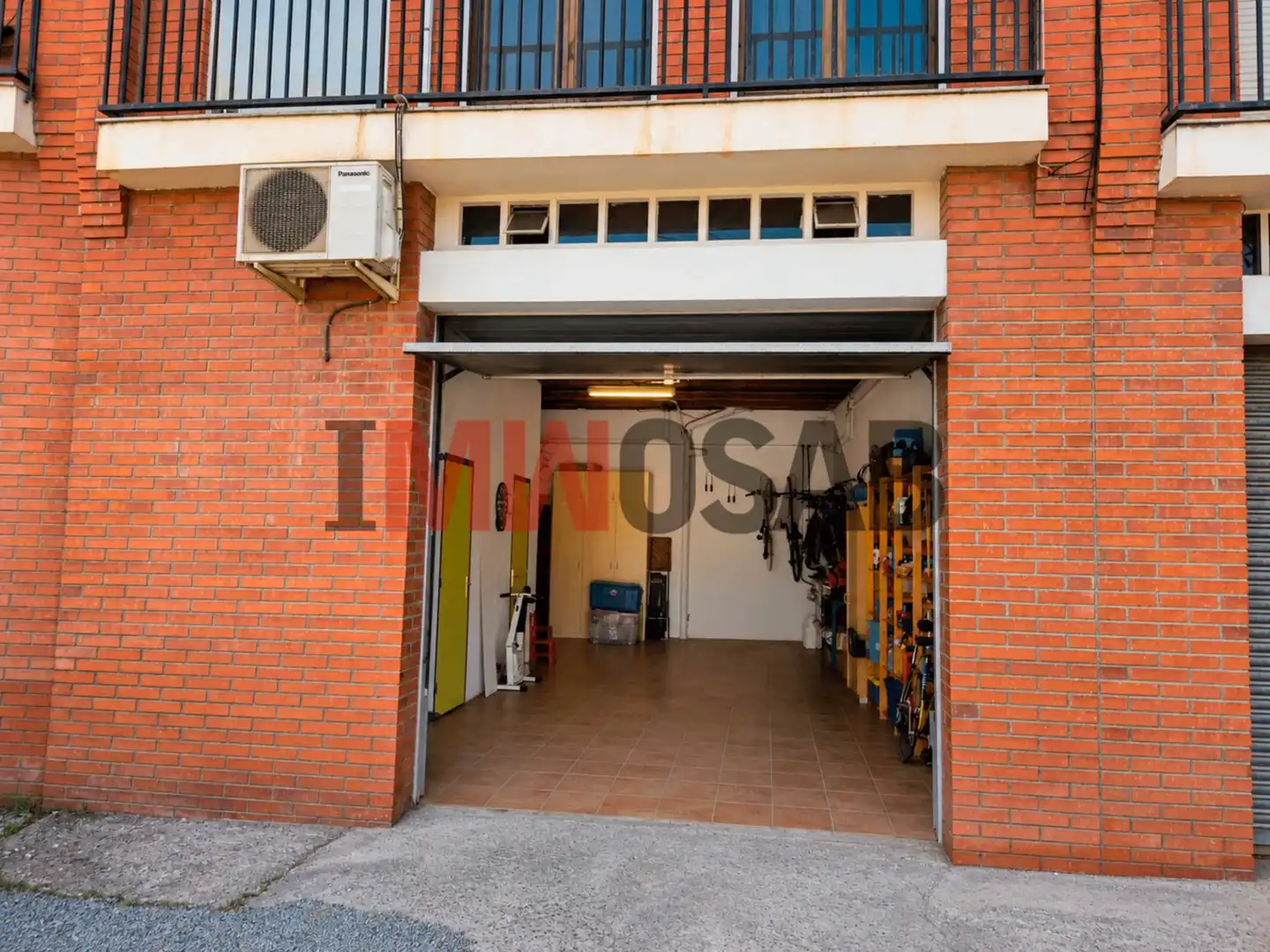 Aparcament de Casa adosada en venda en Avinyó amb Aire condicionat, Calefacció i Terrassa