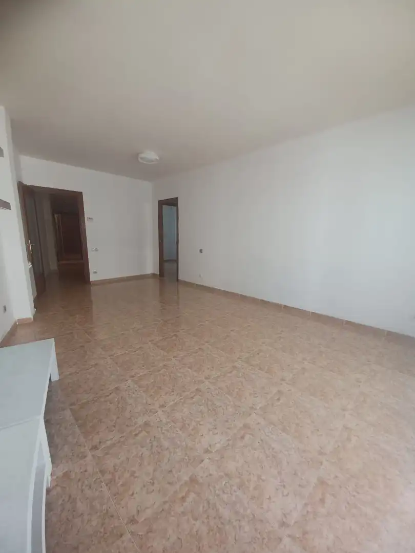 Sala de estar de Ático en venta en Sant Andreu de la Barca con Calefacción, Terraza y Trastero