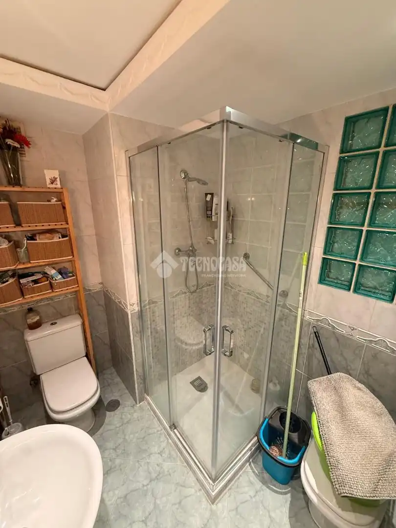 Baño de Piso en venta en Arganda del Rey con Terraza y Balcón