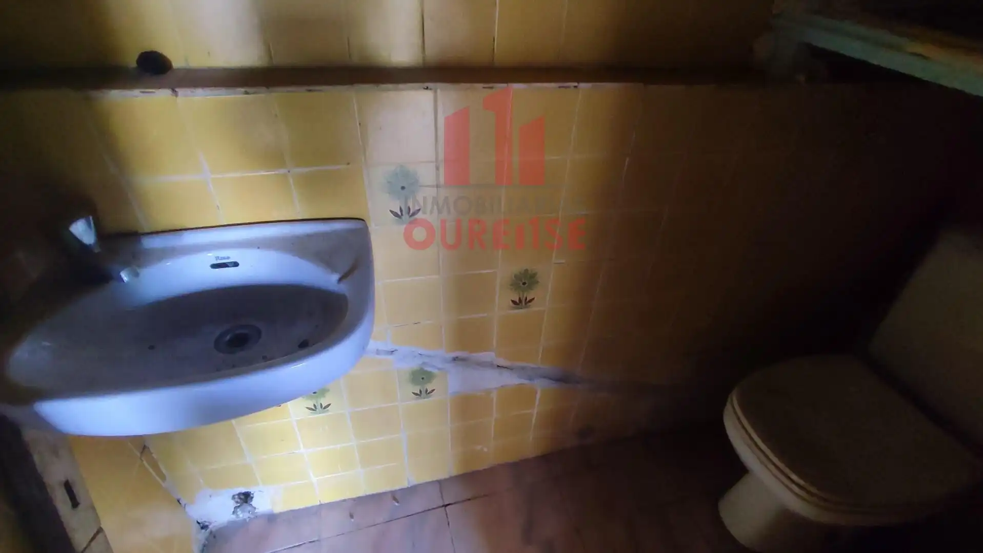 Bany de Casa o xalet en venda en Baños de Molgas amb Calefacció, Jardí privat i Moblat
