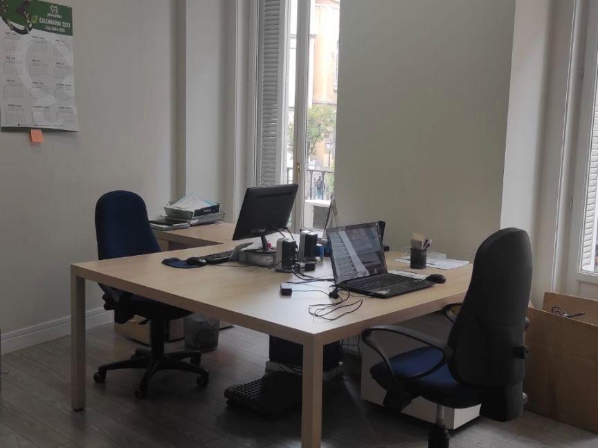 Oficina de lloguer en  Madrid Capital amb Aire condicionat, Calefacció i Moblat