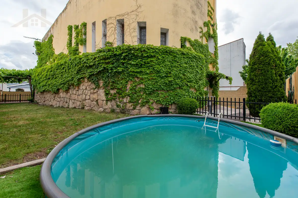 Piscina de Casa o xalet en venda en Colmenar Viejo amb Terrassa, Traster i Piscina