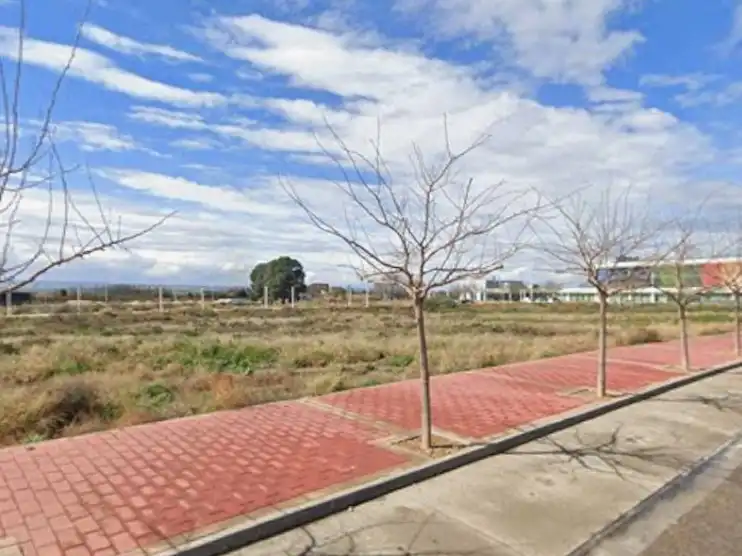 Terreni e lotti in vendita a Calle Cortes de Aragón 84A, imagen 3