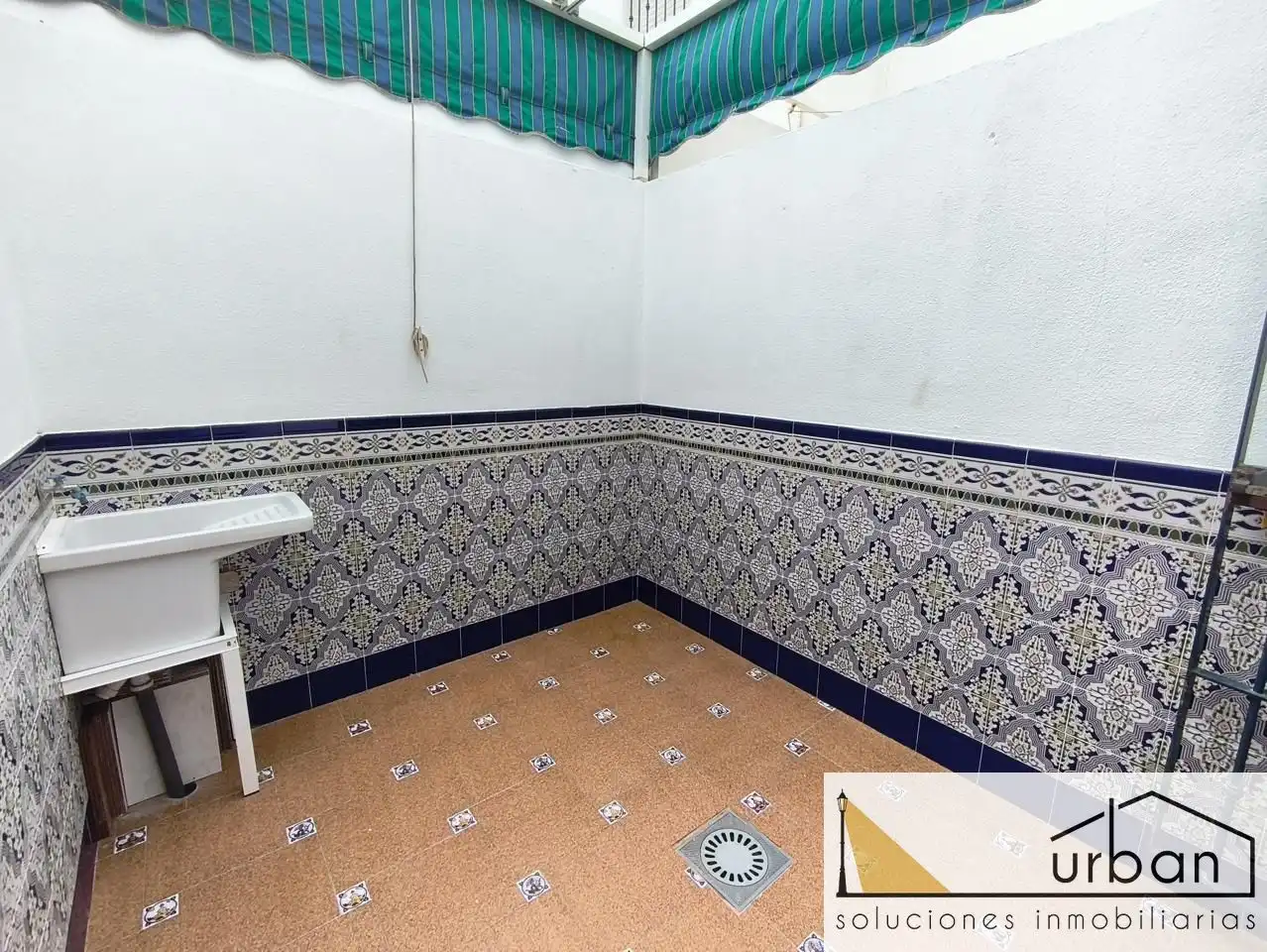 Casa adosada en venta en Chipiona