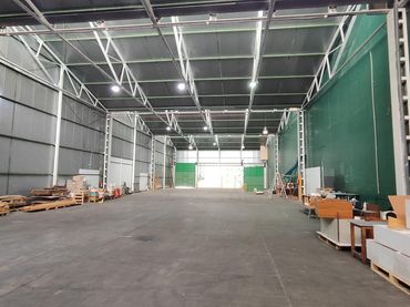 Nave industrial in vendita a Hervencias Altas - El Pinar