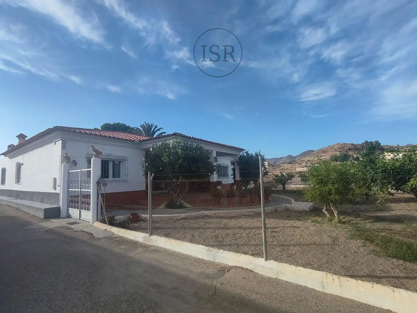 Außenansicht von Haus oder Chalet zum Verkauf in Cuevas del Almanzora mit Klimaanlage, Privatgarten und Terrasse
