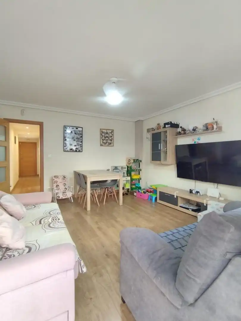 Living room of Flat for sale in Murcia  with Air Conditioner, Heating and Furnished