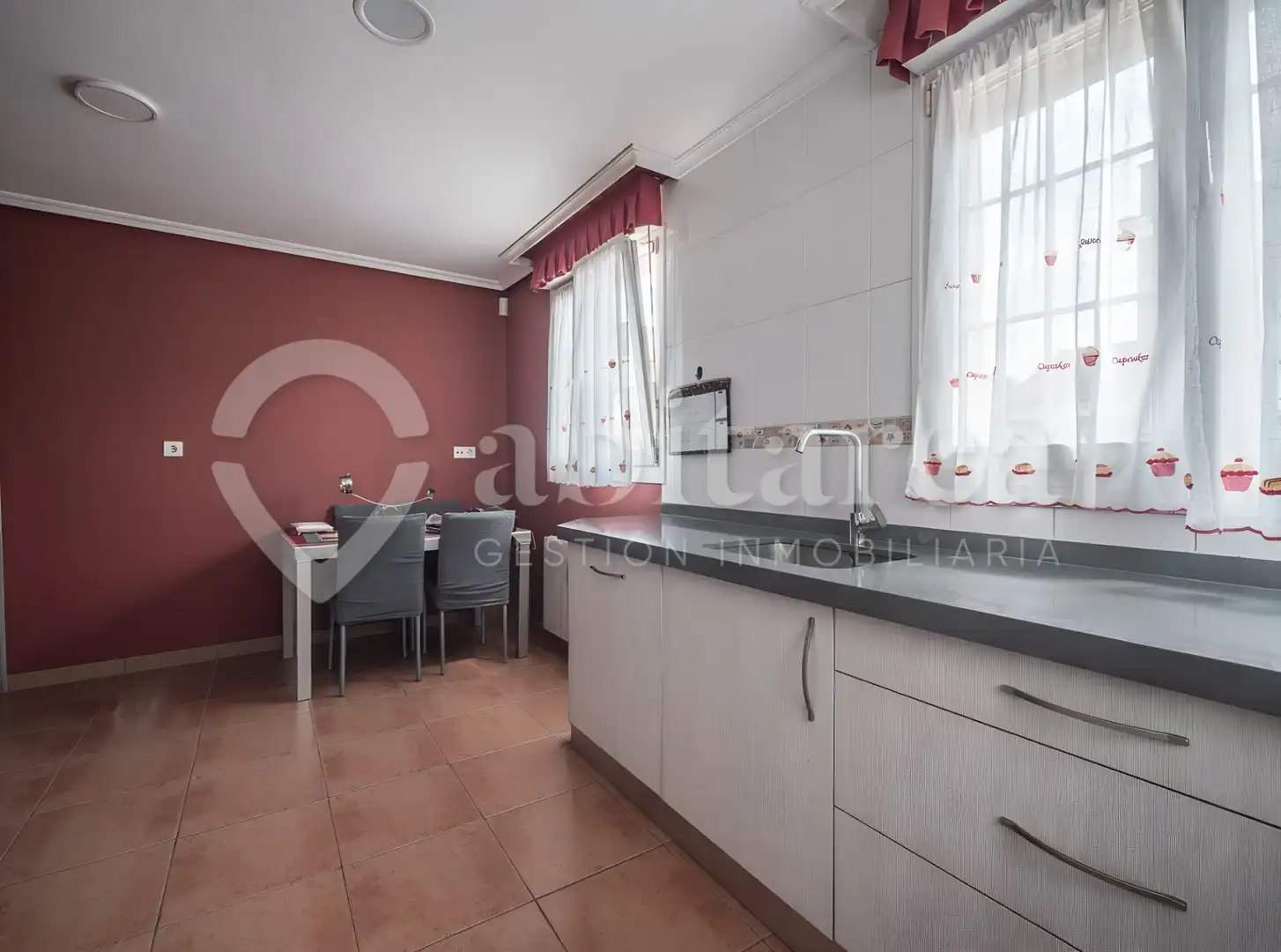 Kitchen of Houses for sale in Castañeda  with Heating, Private garden and Parquet flooring