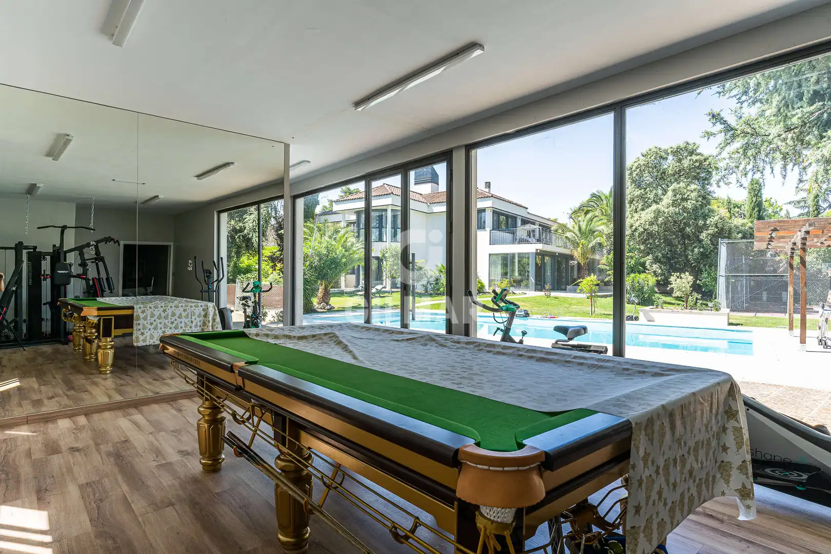 Piscina de Casa o chalet en venta en Boadilla del Monte con Calefacción, Jardín privado y Piscina
