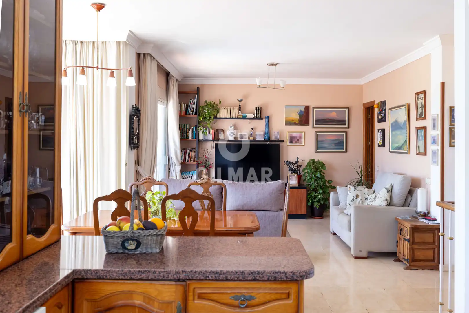 Sala de estar de Casa adosada en venta en Marbella